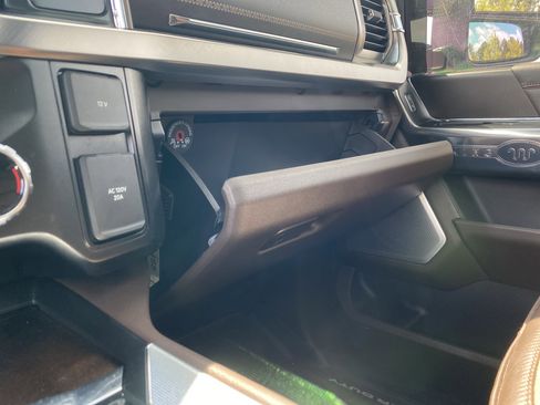 Used 2024 Ford F250 King Ranch AWD/4WD image 39