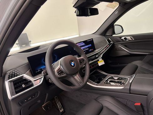 New 2026 BMW X5 sDrive40i w/ M Sport Package RWD image 4