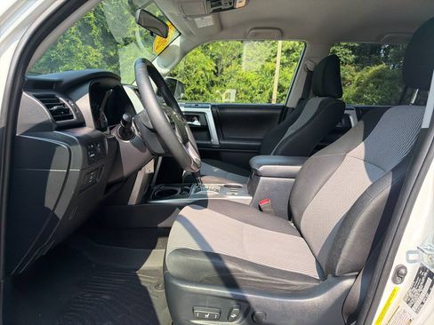 Used 2019 Toyota 4Runner SR5 RWD image 15