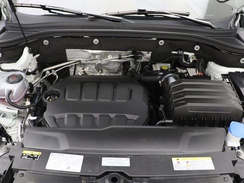 Used 2025 Volkswagen Atlas SE AWD/4WD image 26