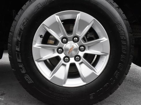 Certified 2025 Chevrolet Silverado 1500 LT w/ Work Truck Package image 29