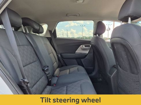 Used 2021 Kia Niro LX FWD image 28