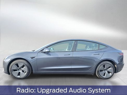 Used 2021 Tesla Model 3 Standard Range Plus RWD image 3