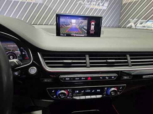 Used 2018 Audi Q7 3.0T Prestige AWD/4WD image 24
