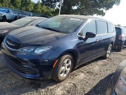 Used 2017 Chrysler Pacifica LX w/ Tire & Wheel Group