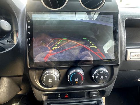 Used 2016 Jeep Compass 75th Anniversary w/ Power Value Group image 3