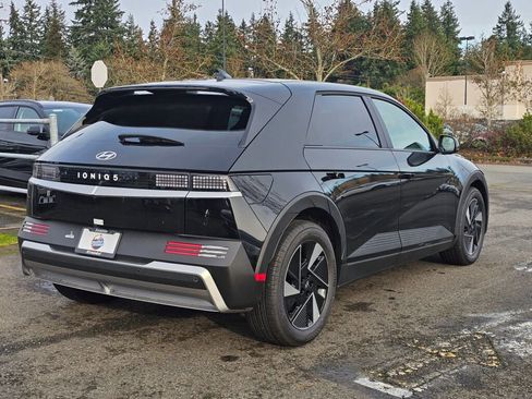 New 2026 Hyundai Ioniq 5 SE image 7