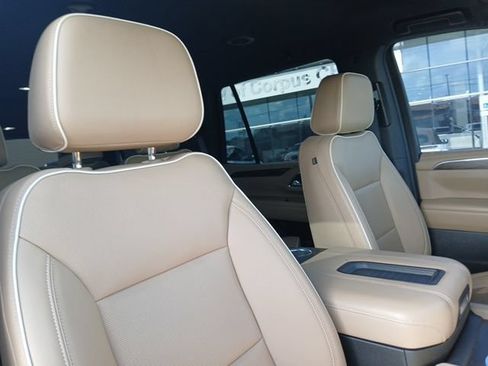 Used 2023 Chevrolet Tahoe Premier RWD image 25