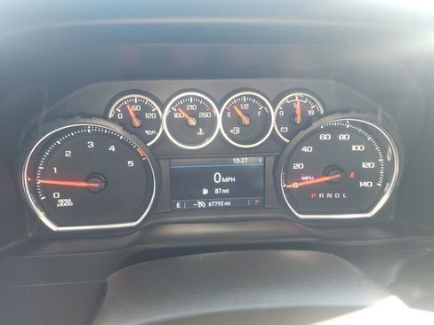 Used 2023 Chevrolet Silverado 2500 Custom w/ Custom Value Package image 40