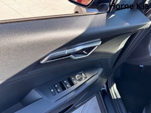 New 2026 Kia Sportage LX image 10