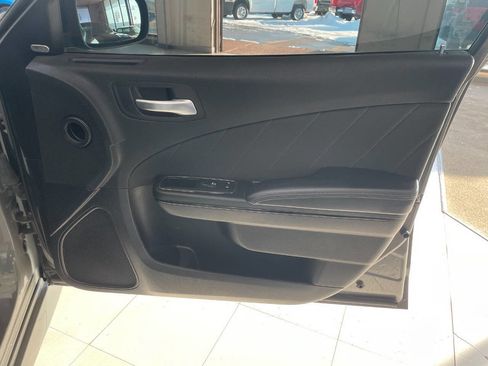 Used 2019 Dodge Charger R/T w/ Driver Confidence Group image 27