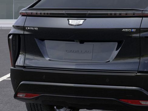 New 2025 Cadillac Lyriq Sport image 14