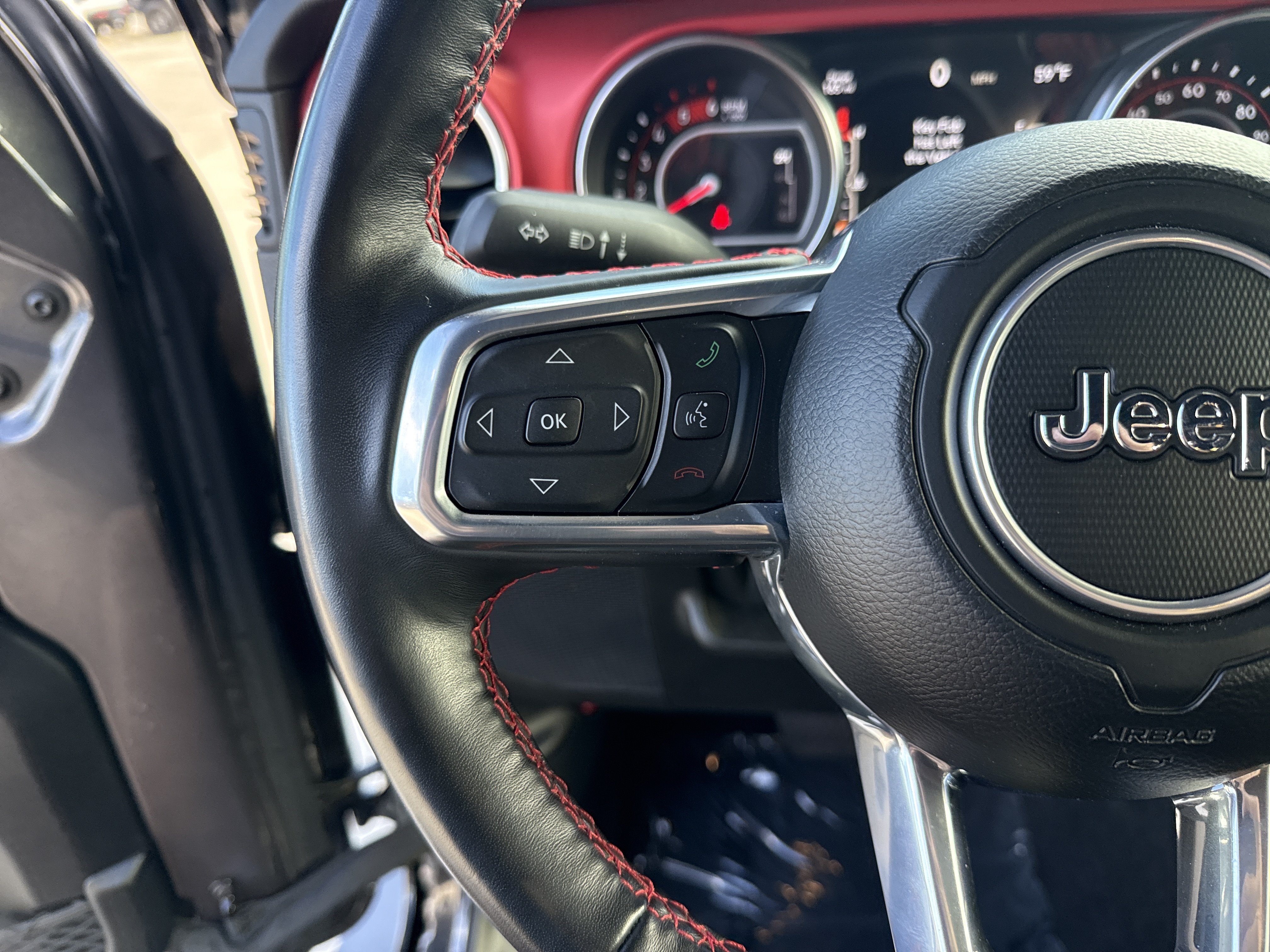 Used 2021 Jeep Wrangler Unlimited Rubicon AWD/4WD image 18