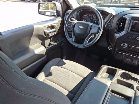 Used 2022 Chevrolet Silverado 1500 Custom RWD image 15