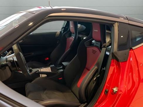 New 2026 Nissan Z NISMO w/ Floor Mat Package RWD image 6