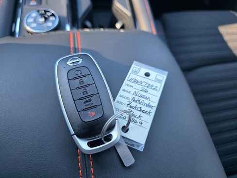 New 2026 Nissan Pathfinder SV image 32