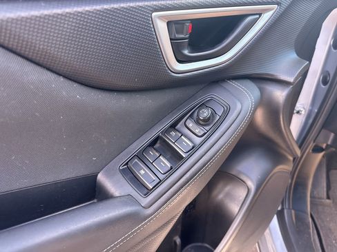 Used 2020 Subaru Forester Base w/ Alloy Wheel Package image 8