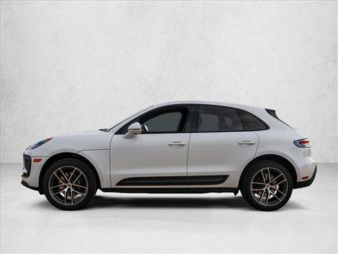 Used 2023 Porsche Macan Turbo AWD/4WD image 8