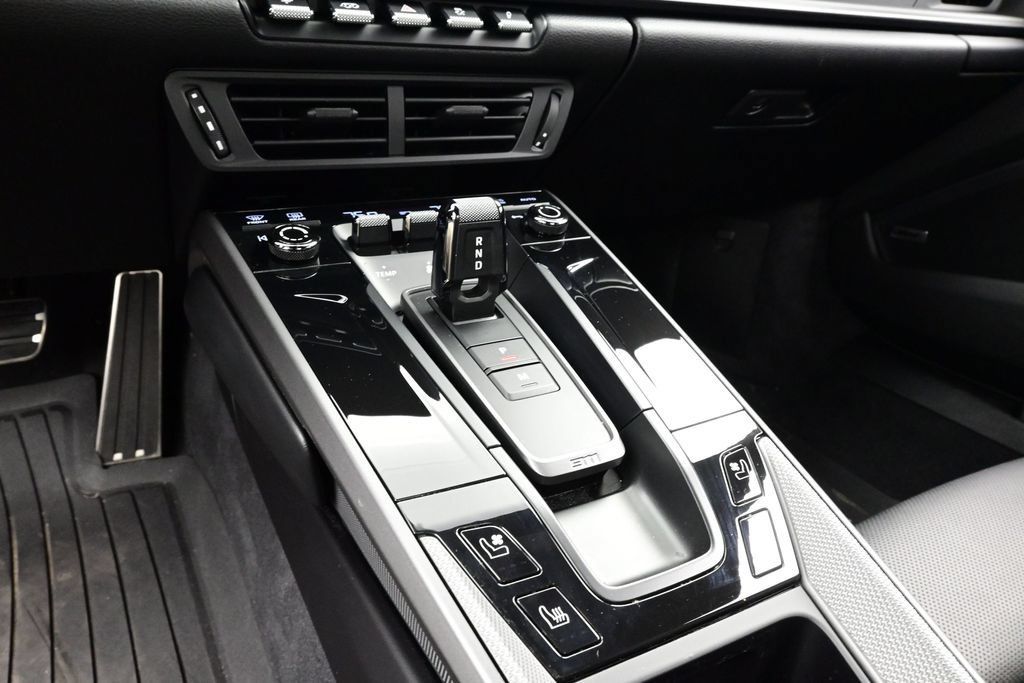 Certified 2026 Porsche 911 Carrera 4S AWD/4WD image 11