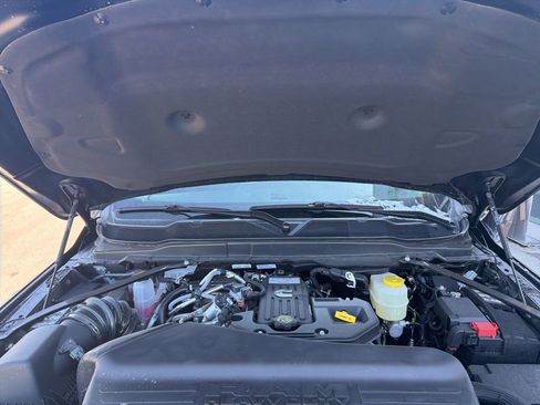 New 2026 RAM 3500 Big Horn AWD/4WD image 29