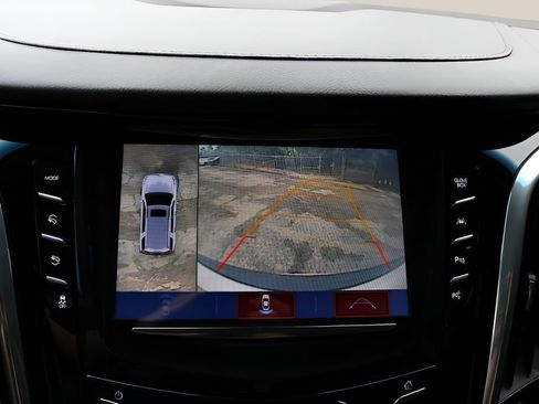 Used 2019 Cadillac Escalade Luxury RWD image 26