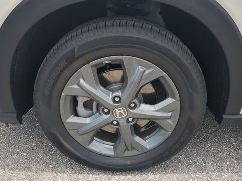 New 2026 Honda HR-V LX image 9
