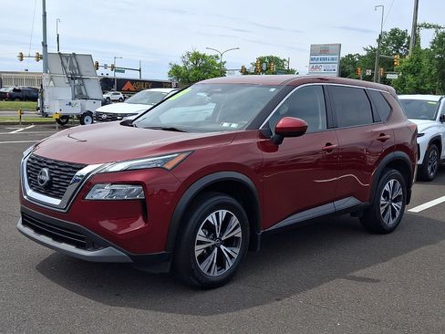 Used 2023 Nissan Rogue SV AWD/4WD image 3