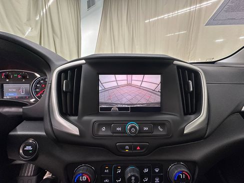 Certified 2024 GMC Terrain SLE w/ Driver Convenience Package AWD/4WD image 25
