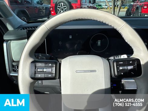 Used 2024 Hyundai Santa Fe Calligraphy image 17