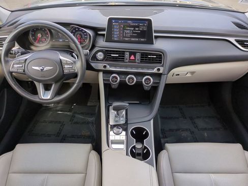 Used 2021 Genesis G70 2.0T image 13