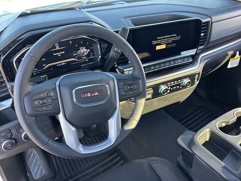 New 2025 GMC Sierra 2500 SLE image 10