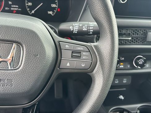 Certified 2026 Honda HR-V LX image 18