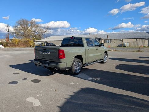 New 2026 RAM 1500 Big Horn AWD/4WD image 13