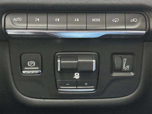 New 2026 Cadillac Escalade ESV Sport w/ Touring Package image 32