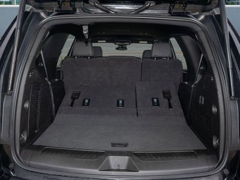 Used 2025 Chevrolet Tahoe LT image 10