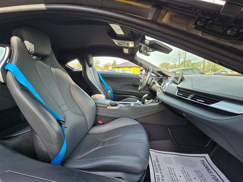 Used 2016 BMW i8 AWD/4WD image 20