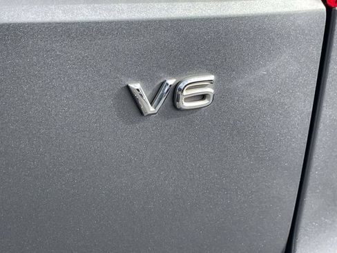 Used 2018 Volkswagen Atlas SE FWD image 9