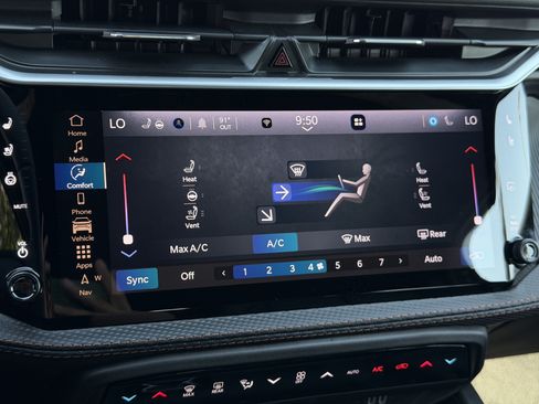 New 2026 Jeep Cherokee Overland w/ Advanced Pro Tech Group AWD/4WD image 29