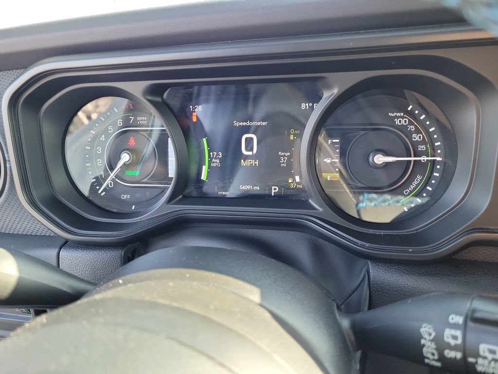 Used 2024 Jeep Wrangler Unlimited Rubicon 4xe AWD/4WD image 34