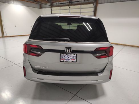 New 2026 Honda Odyssey Elite image 13