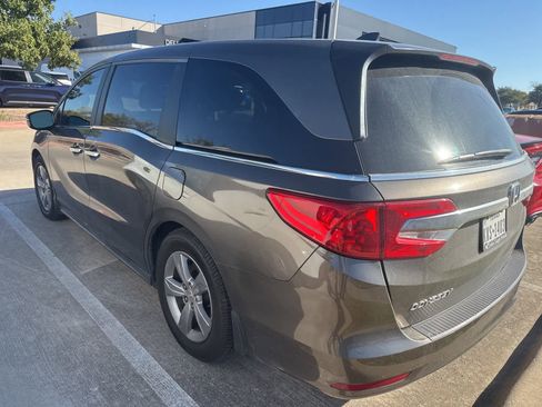 Used 2018 Honda Odyssey EX-L image 4
