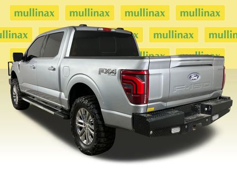 Used 2025 Ford F150 Lariat w/ Equipment Group 502A High image 10