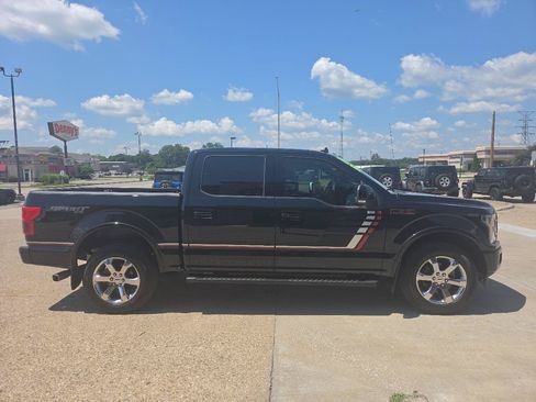 Used 2019 Ford F150 Lariat w/ Equipment Group 502A Luxury AWD/4WD image 5