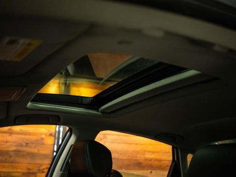 Used 2023 Honda Accord Touring image 25