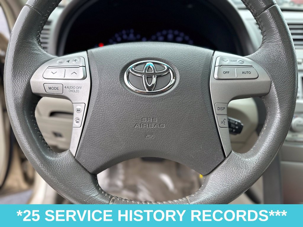 Used 2011 Toyota Camry XLE FWD image 24