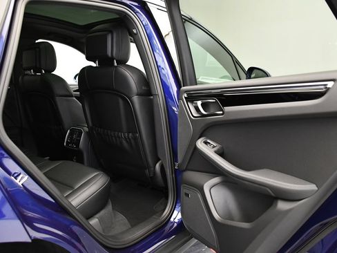 Certified 2026 Porsche Macan AWD/4WD image 55