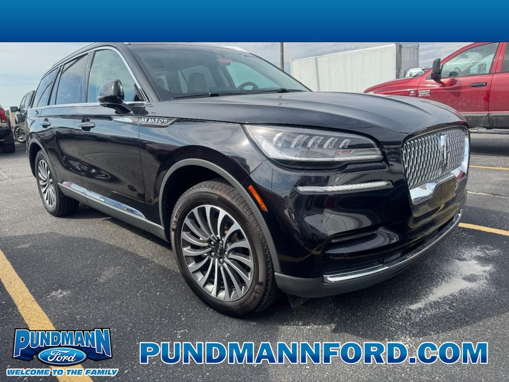 Used 2024 Lincoln Aviator Reserve AWD/4WD image 1