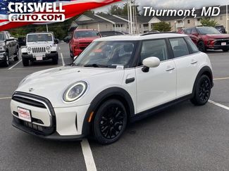 Used 2023 MINI Cooper 4-Door Hardtop image 1