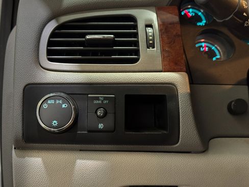 Used 2011 Chevrolet Silverado 3500 LTZ w/ LTZ Plus Package image 5