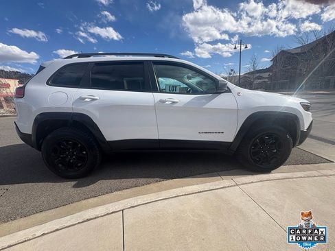 Used 2021 Jeep Cherokee Trailhawk w/ Premium Leather Package image 10